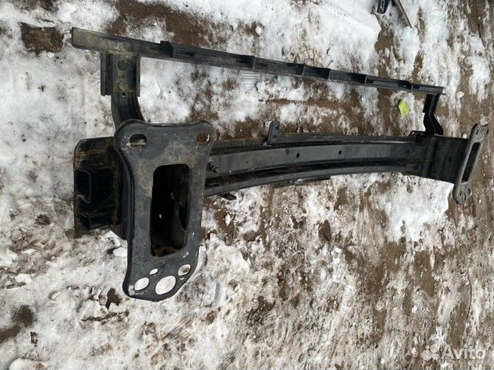 Усилитель бампера передний Kia Sorento prime 2.0