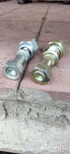 Шпильки, футорки, гайки