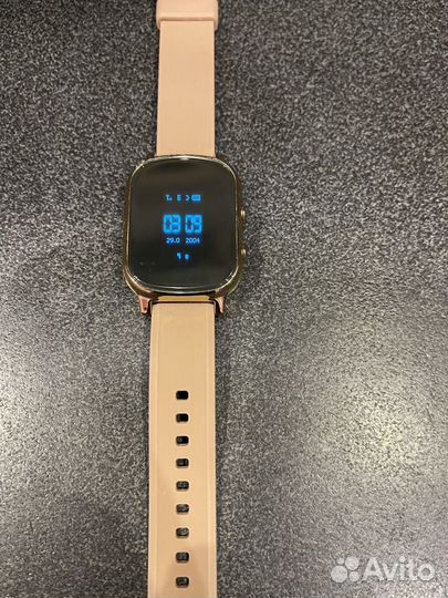 Часы-телефон с GPS для школьника