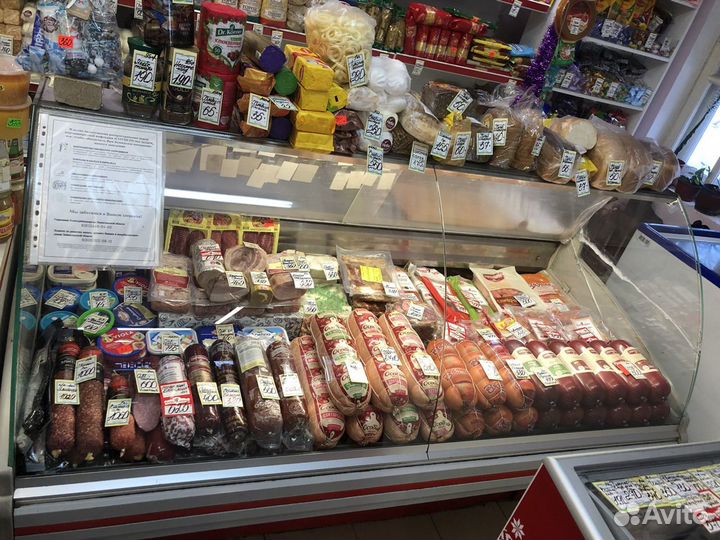 Холодильная витрина двина 1800