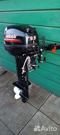 Лодочный мотор