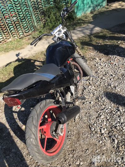 Мотоцикл 200 кубов