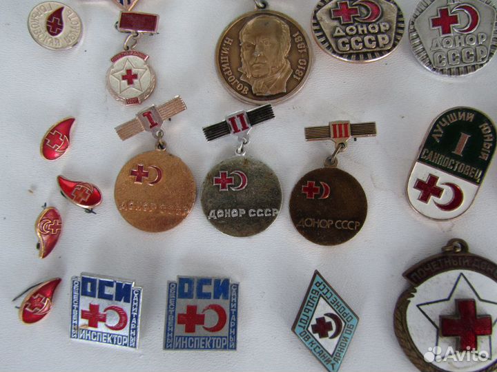 SVE Нагрудные знаки старина + медицина