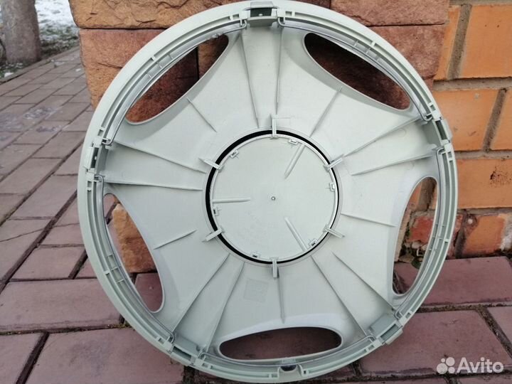 Колпаки Мерседес Е класса оригинал 16