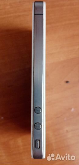 iPhone 4S, 8 ГБ