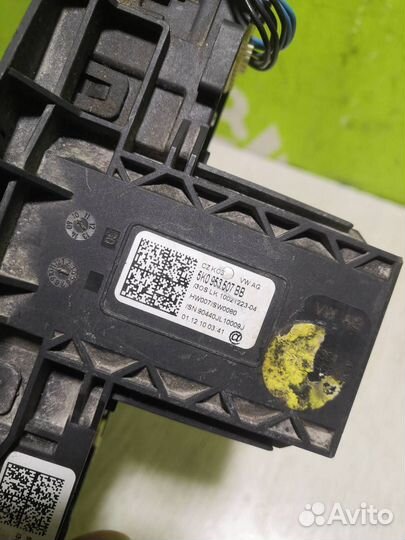 Переключатель поворотов Фольксваген Гольф 6