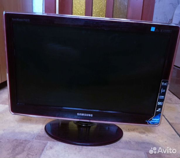 Монитор Samsung SyncMaster P2070