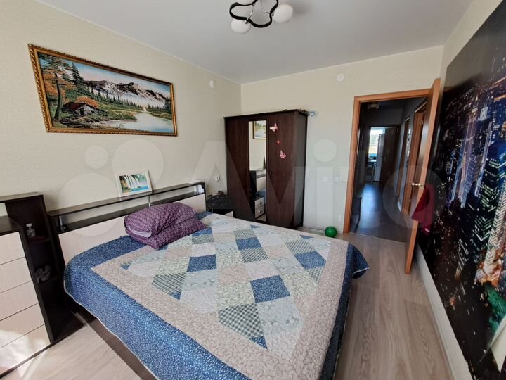 3-к. квартира, 66,8 м², 1/3 эт.