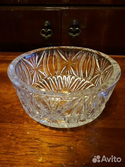 Ваза хрустальная (СССР)