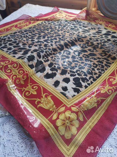 Красивый шифоновый платок