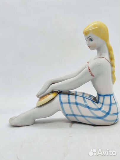 Девушка с подсолнухом,Барановка