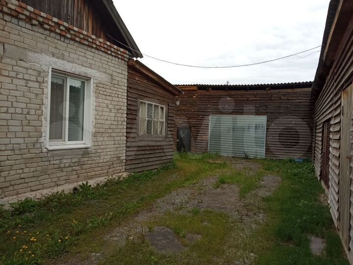 3-к. квартира, 48 м², 1/1 эт.