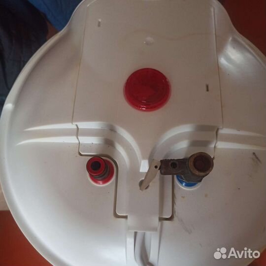 Водонагреватель накопительный 80л
