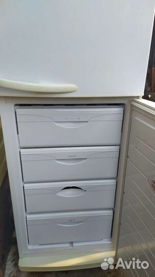 Холодильник атлант бу