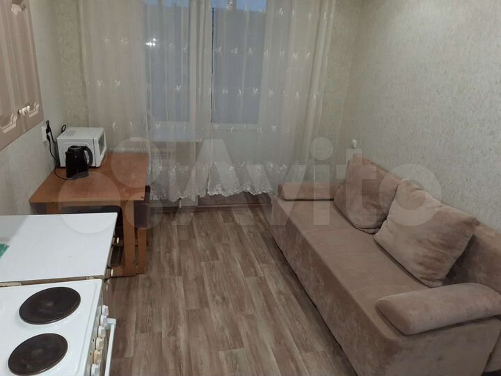 1-к. квартира, 40 м², 8/14 эт.