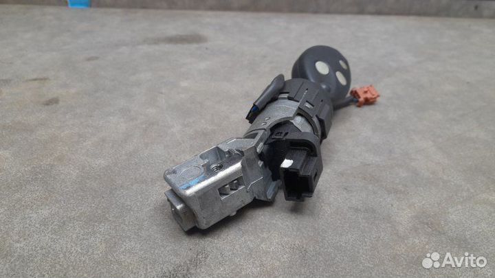 Замок зажигания Citroen C5 2.0 I 16V 143 (EW10A)