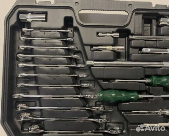 Набор инструментов 121 предмет (sato VIP, SATA CR