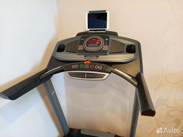 Беговая дорожка pro form performance 600i