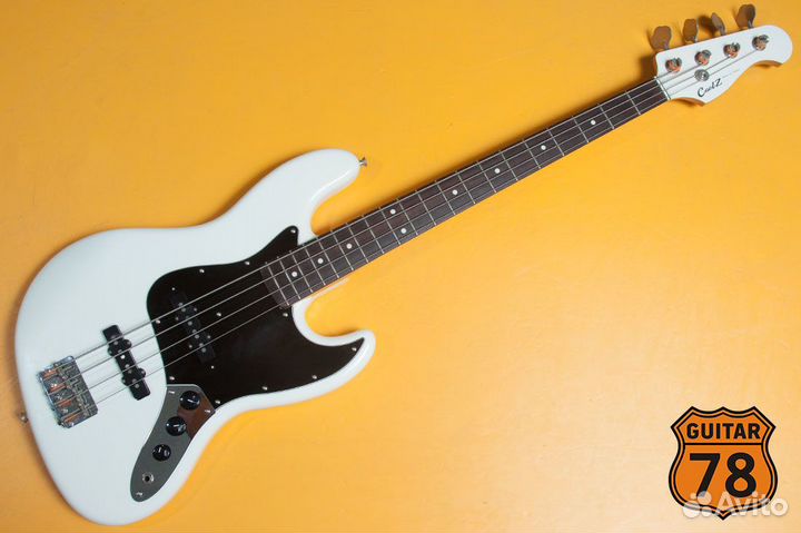 Coolz ZJB-1R OWH Matching headstock Japan