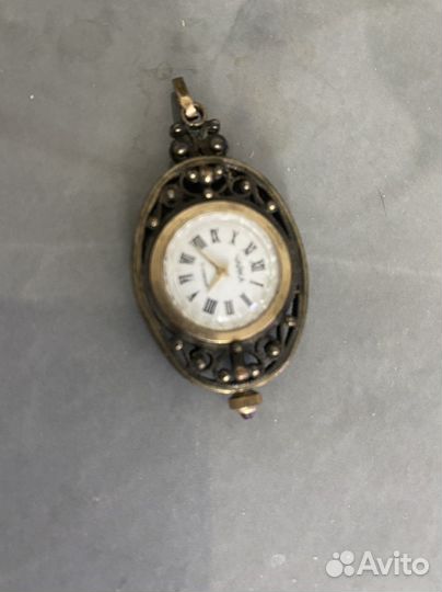 Зеленый перстень Часы Слава,часы-кулонЧайка