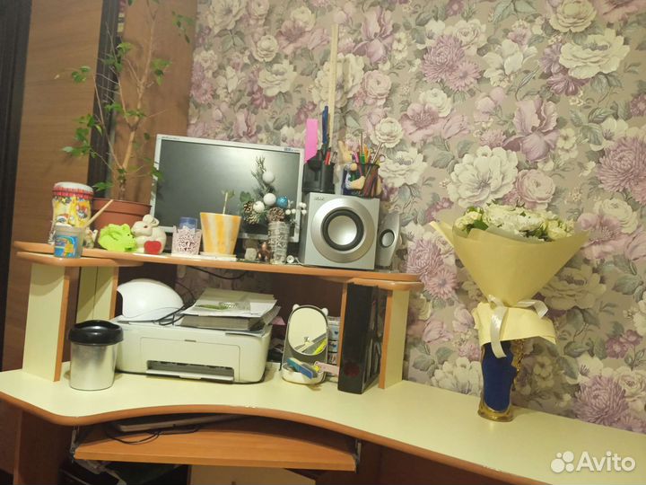 Рабочий столик бу