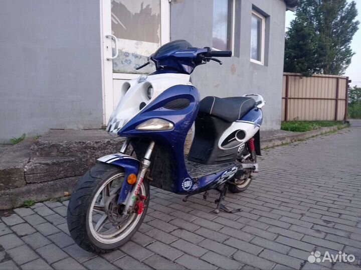 Скутер hiker bm