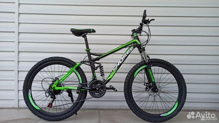 Скоростной велосипед Черно-зеленый новый