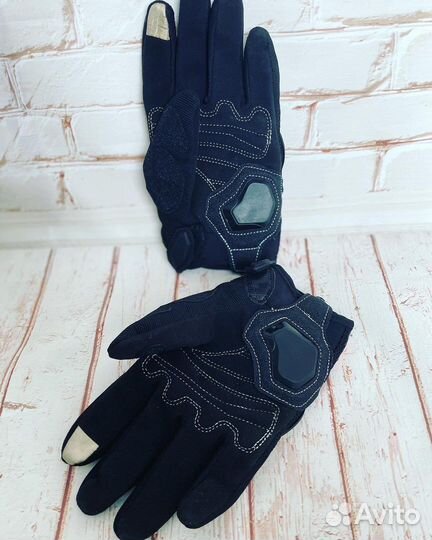 Мотоперчатки Suomy