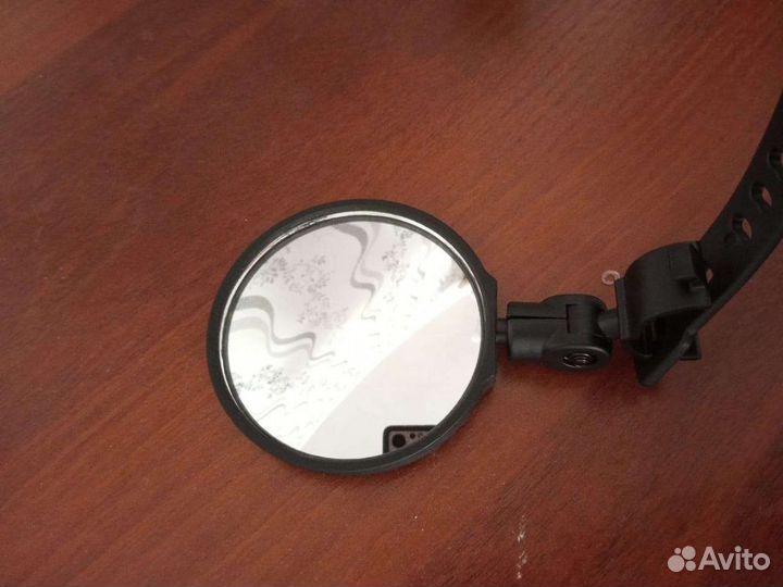 Зеркало на руль велосипеда