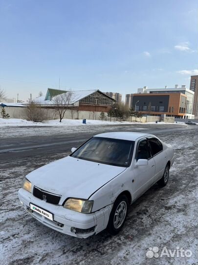 Toyota Camry 1.8 AT, 1996, 300 000 км