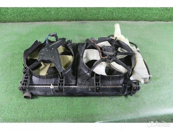 Радиатор охлаждения двигателя Honda Civic ES1 D15B