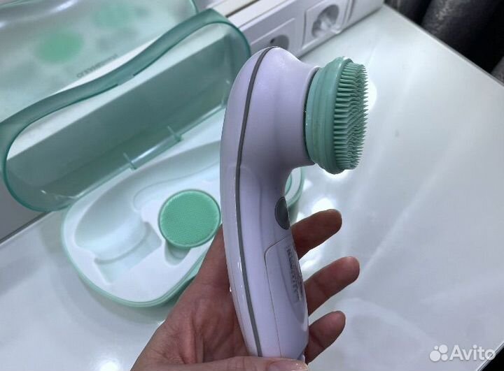 Массажер для лица