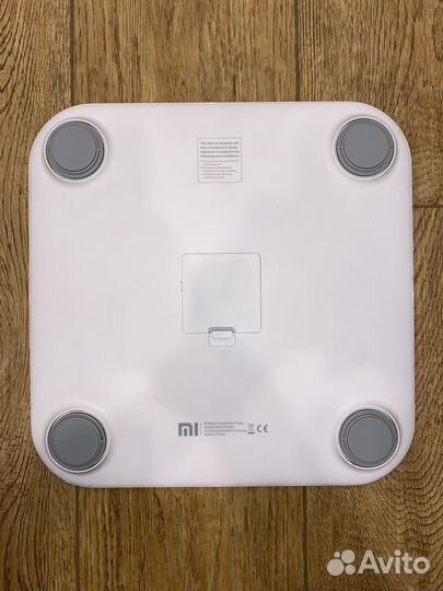 Весы Xiaomi Mi Body Composition Scale