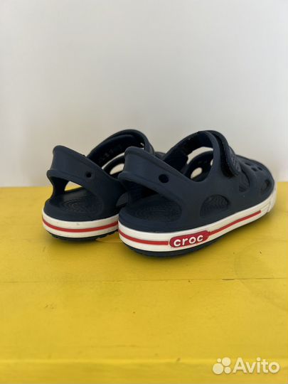 Сандали crocs c8