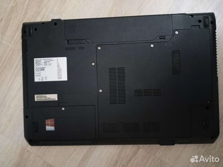 Ноутбук fujitsu lifebook AH352