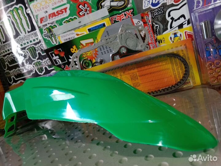 Крыло на кроссовый мотоцикл зеленое