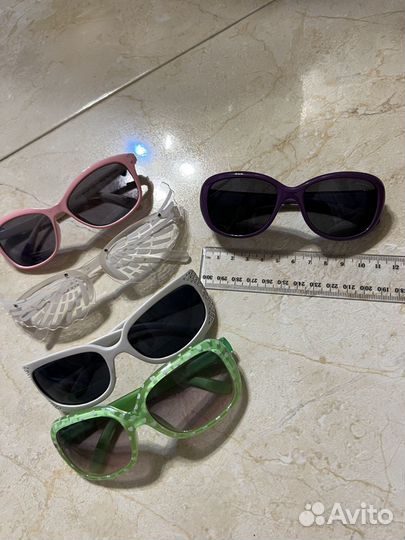 Детские солнечные очки набором
