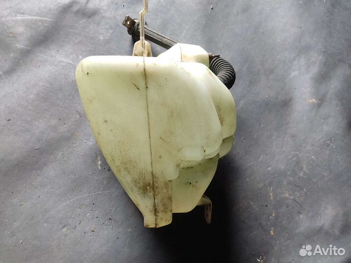 Бачок омывателя Alfa Romeo 166