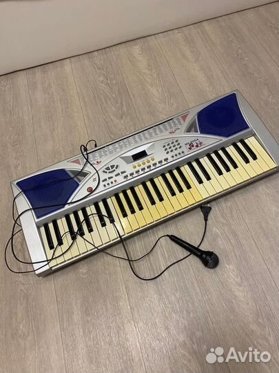 Синтезатор мк2054