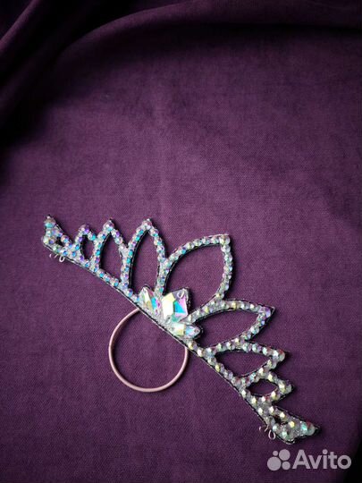 Украшение на пучок, диадема для худ. гимнастики