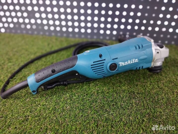 Угловая шлифмашина Makita GA5021. 1050Вт