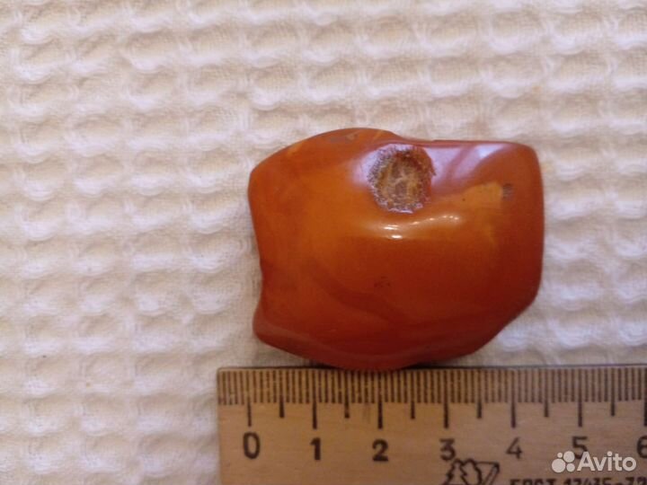 Янтарь медовый сувенирный 15г