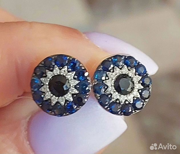 Золотые серьги с бриллиантами и сапфирами