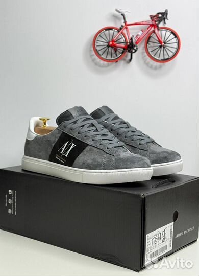 Кроссовки мужские замшевые santoni