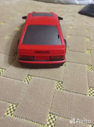 Радиоуправляемая машина для дрифта