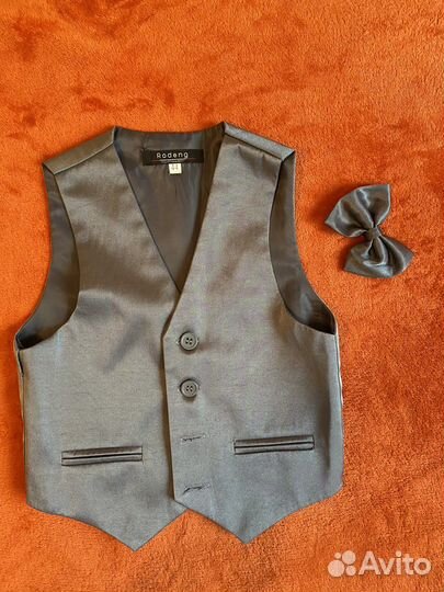 Костюм на мальчика классический 104