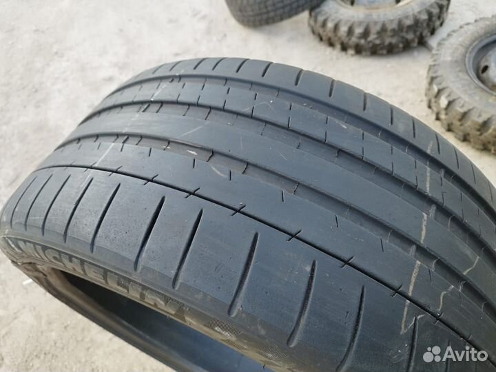 Michelin Pilot Sport 275/35 R22 104Y