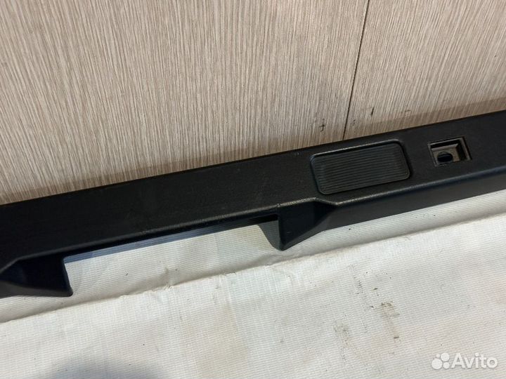 Накладка двери багажника BMW X5 E53