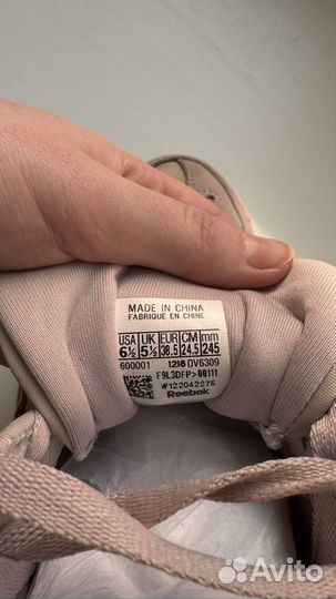 Кроссовки reebok женские