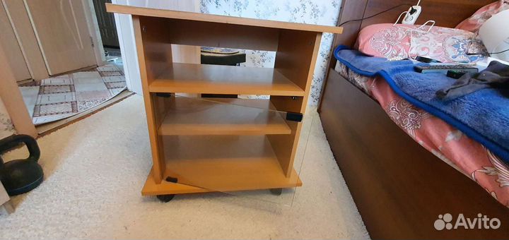 Тумба под тв